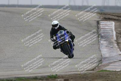 media/Nov-29-2025-TrackDaz (Sat) [[10ae2d9bce]]/B Group/Session 3 (Outside Grapevine)/